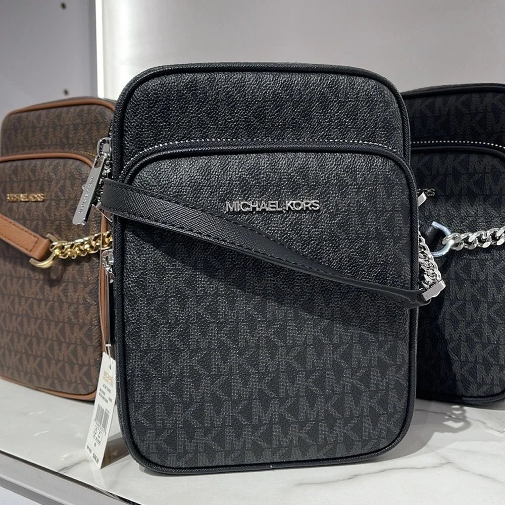 Michael Kors Women's Jet Set Travel Medium Logo Adult Crossbody Bag Black